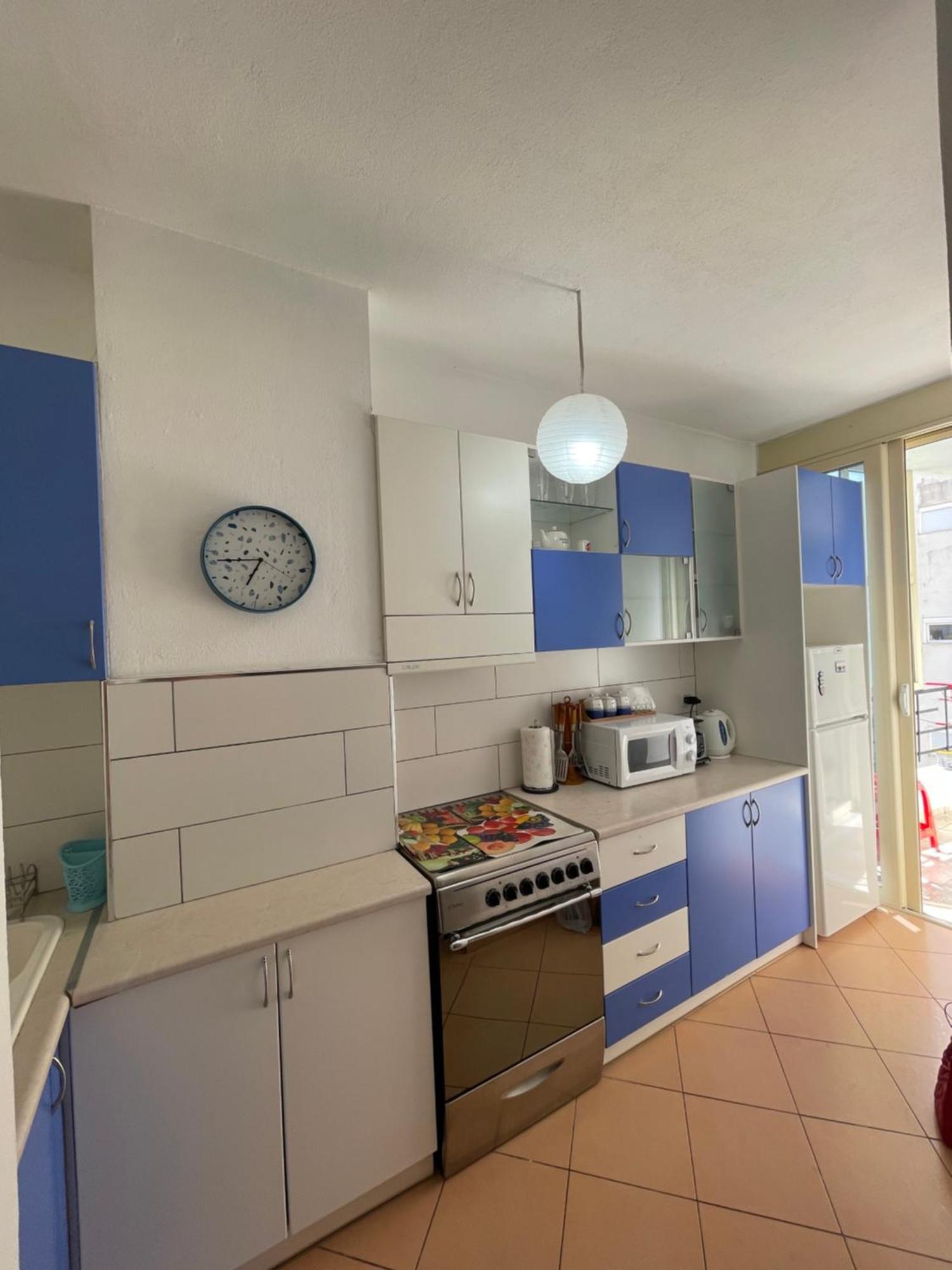 סרנדה Kristi Apartment 2 Min To Sea Netflix & Espresso Station מראה חיצוני תמונה