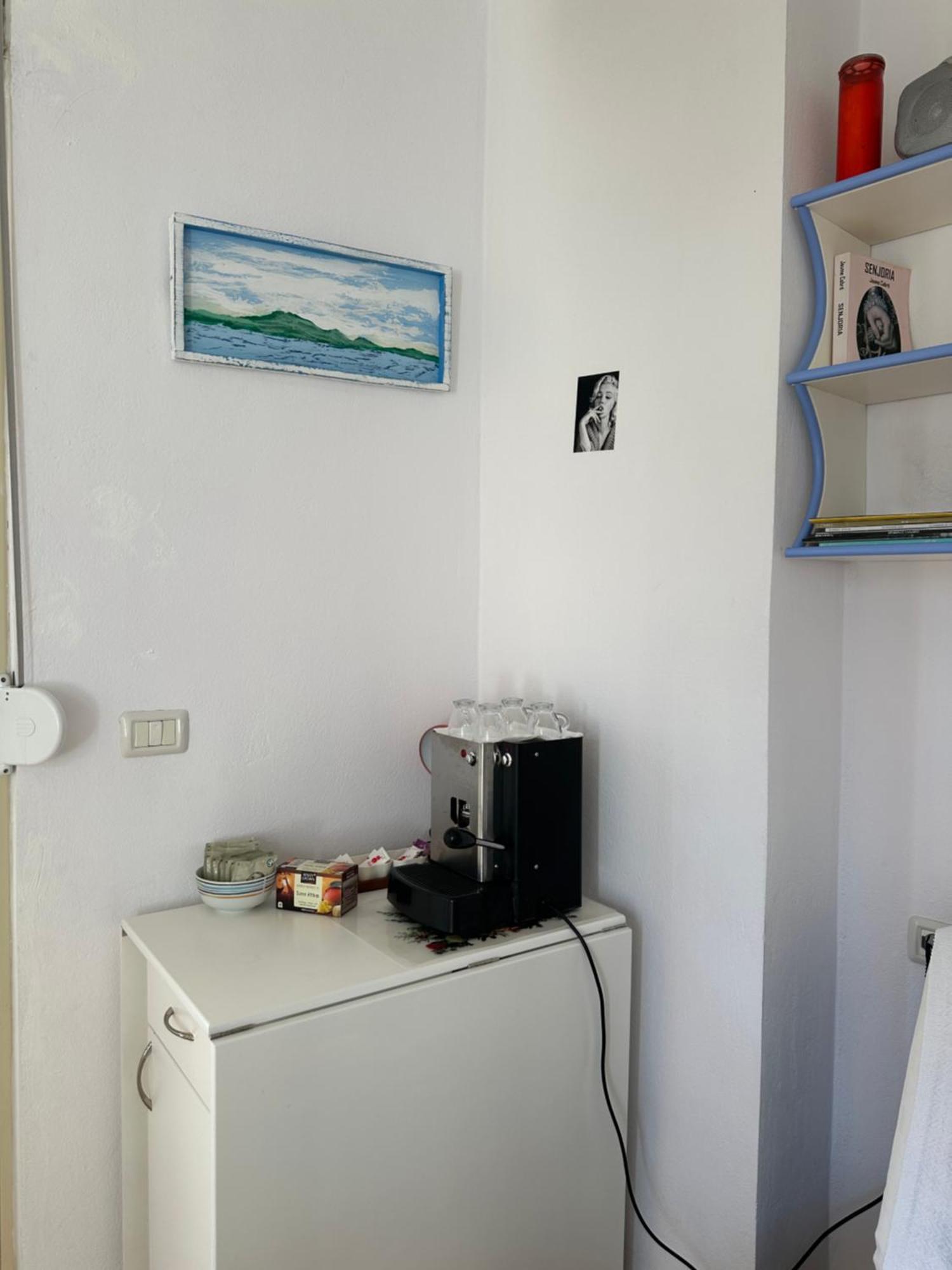סרנדה Kristi Apartment 2 Min To Sea Netflix & Espresso Station מראה חיצוני תמונה